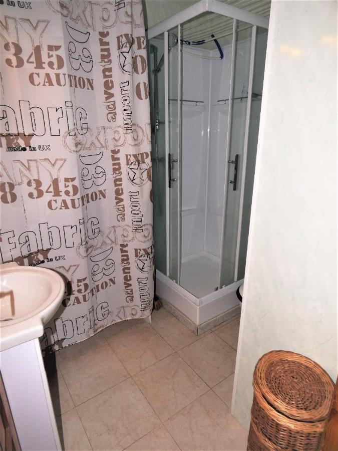 "Les Lupins 10" Residence "Les Lupins" Studio Cabine Pkg-100M Telecabine-Vue Lac, Montagne, Village เลส์ อองเจลส์ ภายนอก รูปภาพ